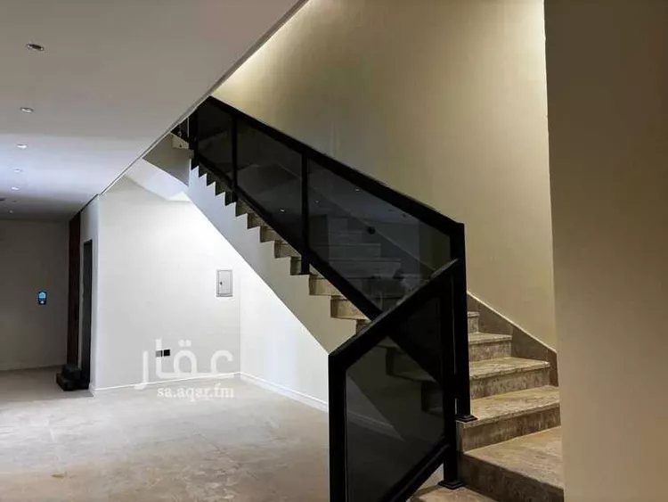 عمارة للبيع في شارع حسين آل الشيخ, حي السويدي, مدينة الرياض, منطقة الرياض صورة 4