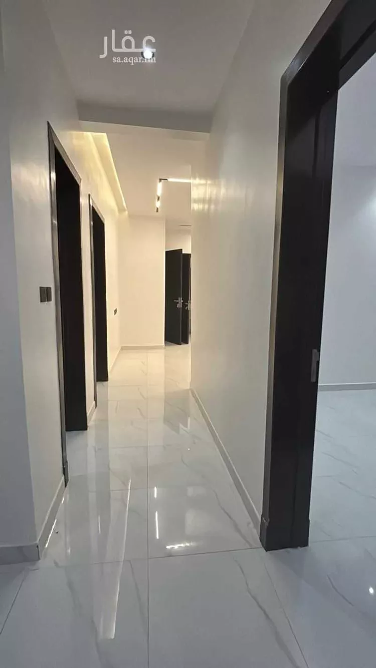 دور للبيع في شارع عبدالعزيز بن أحمد التميمي, حي السويدي, مدينة الرياض, منطقة الرياض 16