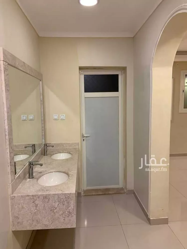 شقة للبيع في شارع الصناعة, حي الشعلة, مدينة الدمام, المنطقة الشرقية صورة 2