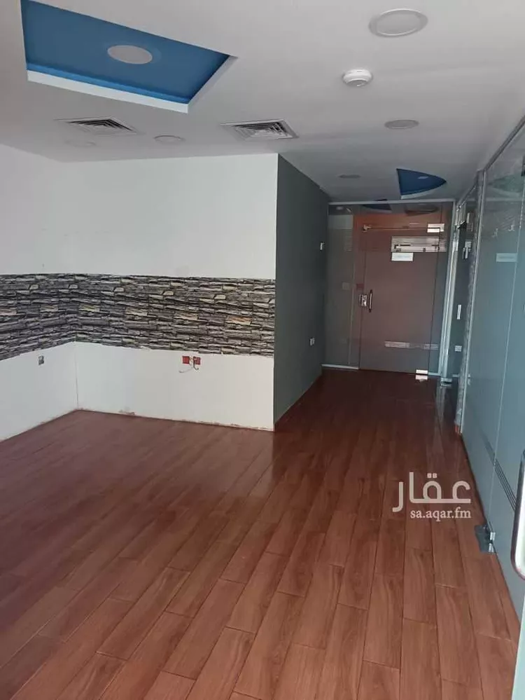 محل للإيجار في شارع ابو بكر الصديق, حي طيبة, مدينة الجبيل, المنطقة الشرقية 6