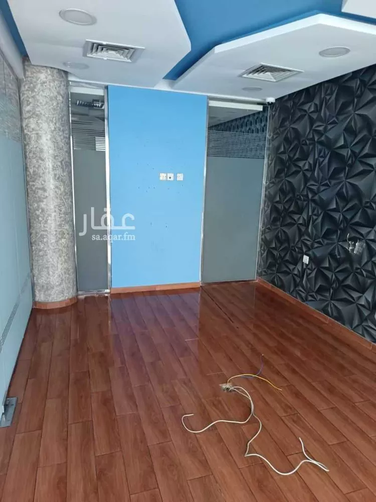 محل للإيجار في شارع ابو بكر الصديق, حي طيبة, مدينة الجبيل, المنطقة الشرقية 8