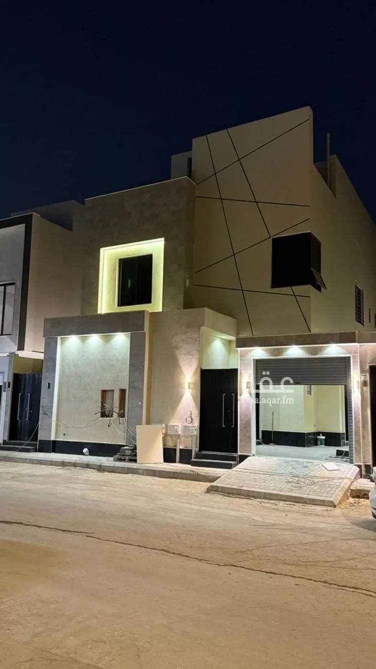 دور للبيع في شارع رقم 132, حي الجنادرية, مدينة الرياض, منطقة الرياض صورة 5