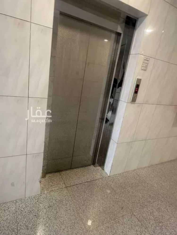 شقة للإيجار في شارع الحارث بن الحباب, حي الضباط, مدينة الرياض, منطقة الرياض 9