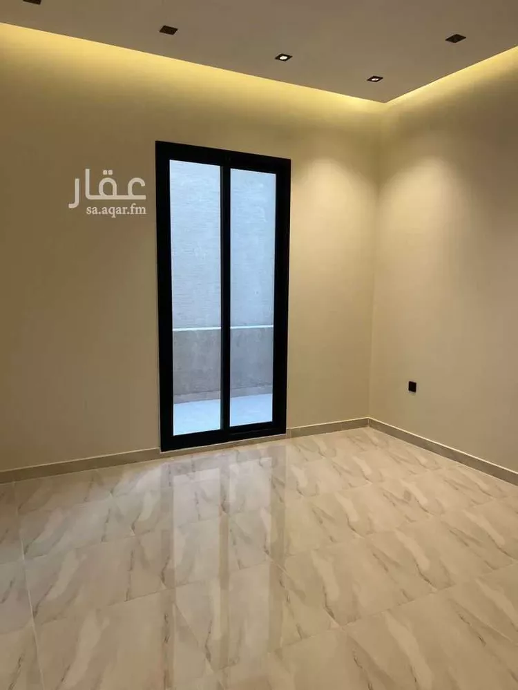 فيلا للإيجار في شارع عمر التبريزي, حي الملك فيصل, مدينة الرياض, منطقة الرياض صورة 2