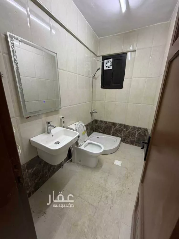 شقة للإيجار في شارع باب الهناء ، حي النزلة الشرقية ، جدة ، جدة صورة 2