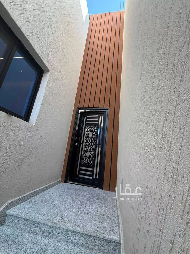 دور للبيع في شارع ابن شاهين, حي الدفاع, مدينة المدينة المنورة, منطقة المدينة المنورة صورة 2