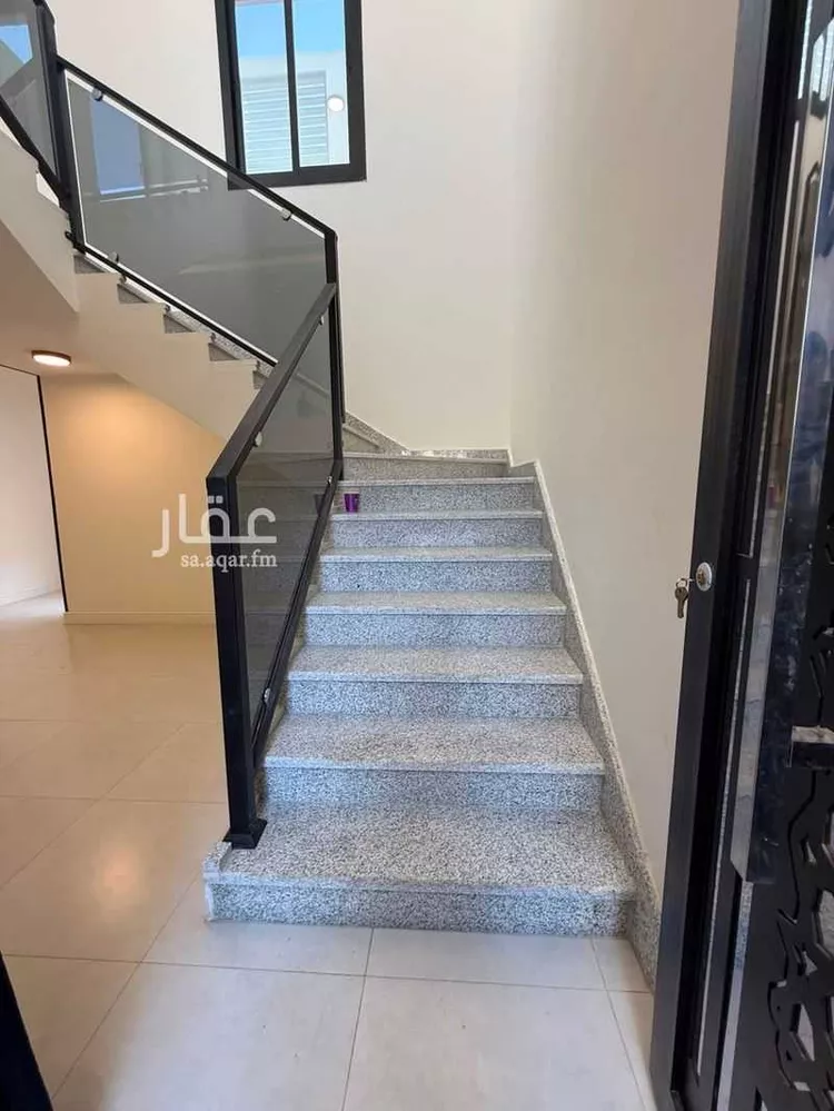 Floor for Sale in Medina Ad Difa