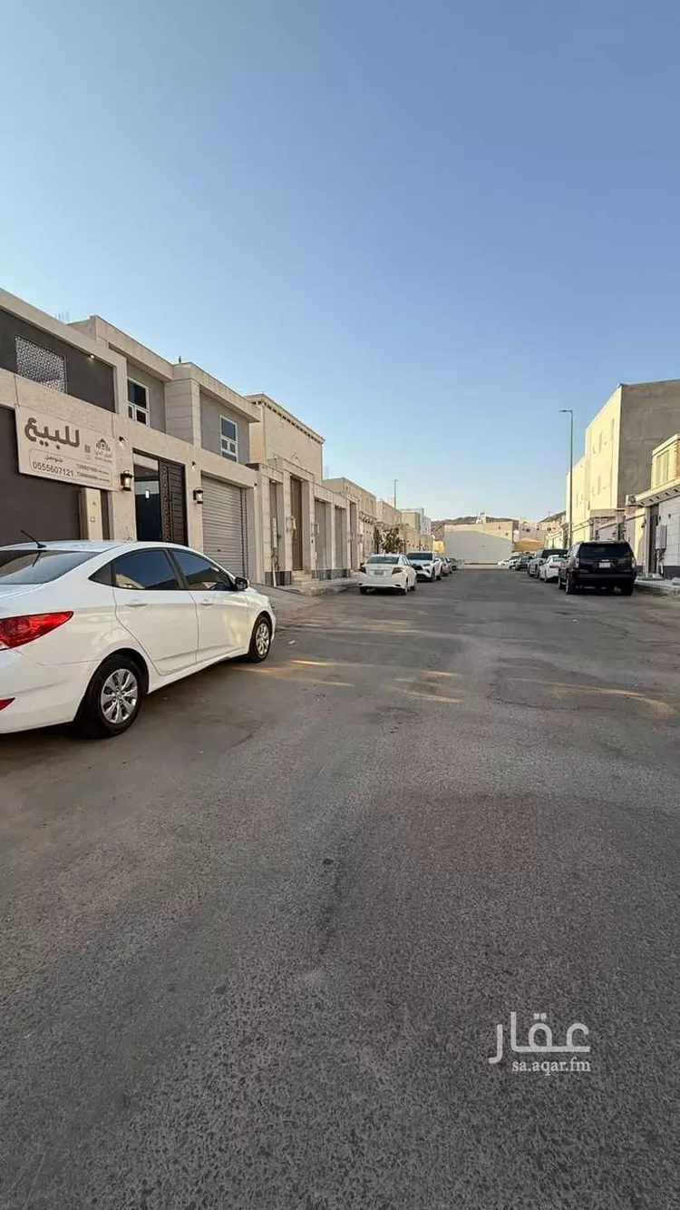 Floor for Sale in Medina Taiba