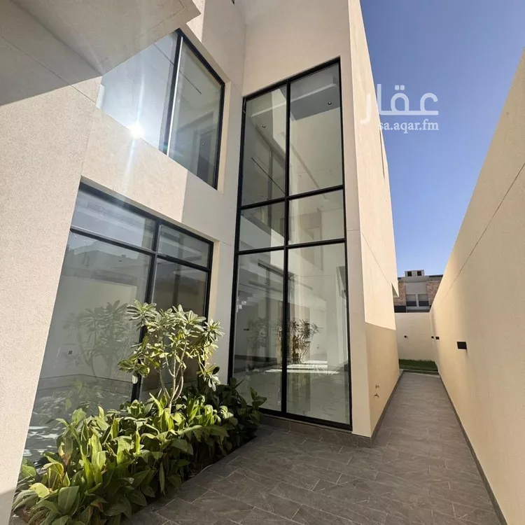 فيلا للبيع في شارع محمد بن شاكر الكتبي, حي النرجس, مدينة الرياض, منطقة الرياض صورة 2