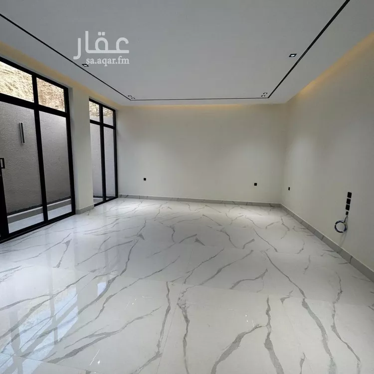 فيلا للبيع في شارع محمد بن شاكر الكتبي, حي النرجس, مدينة الرياض, منطقة الرياض صورة 2