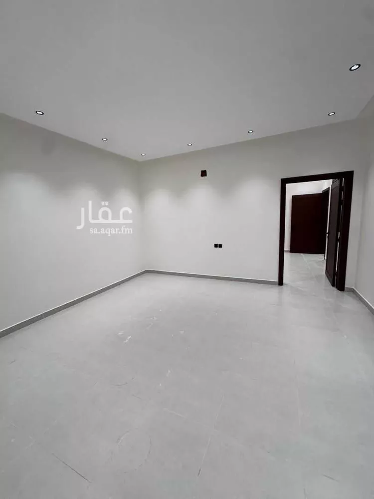 دور للبيع في شارع الشرفيه, حي بدر, مدينة الرياض, منطقة الرياض 6