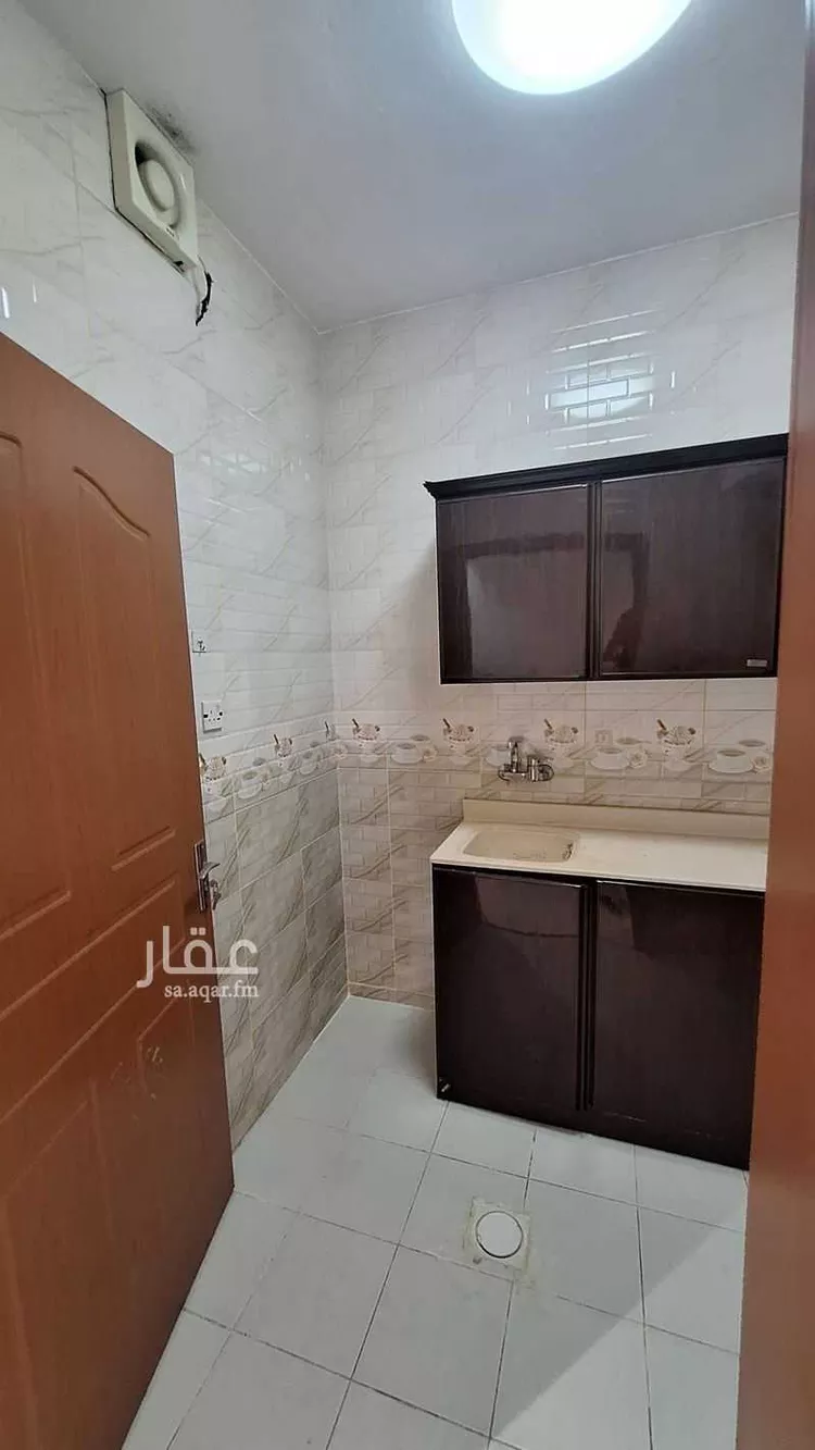 شقة للإيجار في شارع غفران, حي الملز, مدينة الرياض, منطقة الرياض صورة 2