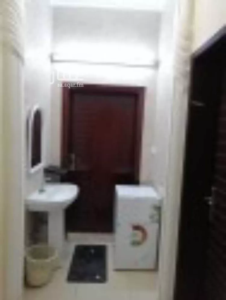 شقة للإيجار في شارع شارع عبادة بن الصامت, حي المحمدية 2, مدينة جازان, منطقة جازان صورة 4