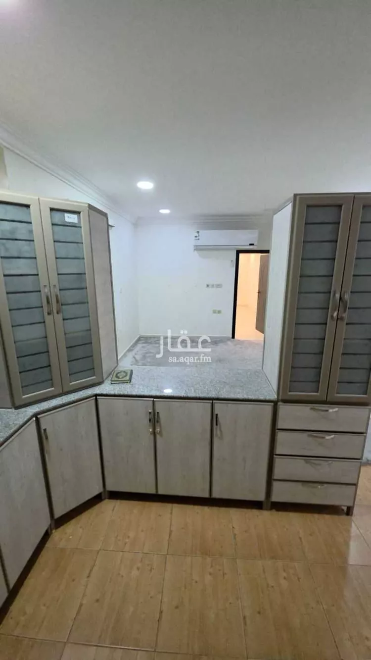 شقة للإيجار في شارع عمير بن عوف, حي السلام الثاني, مدينة الاحساء, المنطقة الشرقية