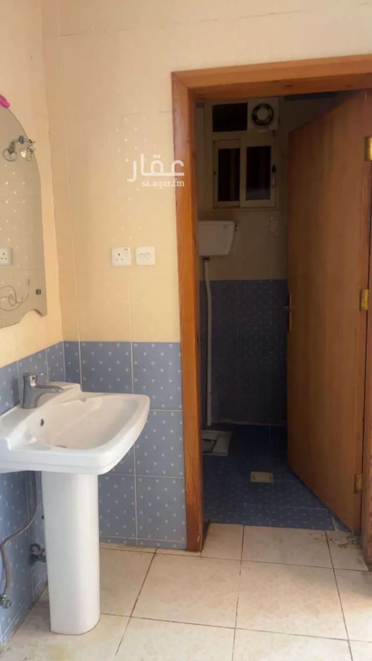 غرفة للإيجار في شارع 23967, حي الورود, مدينة خميس مشيط, منطقة عسير صورة 5