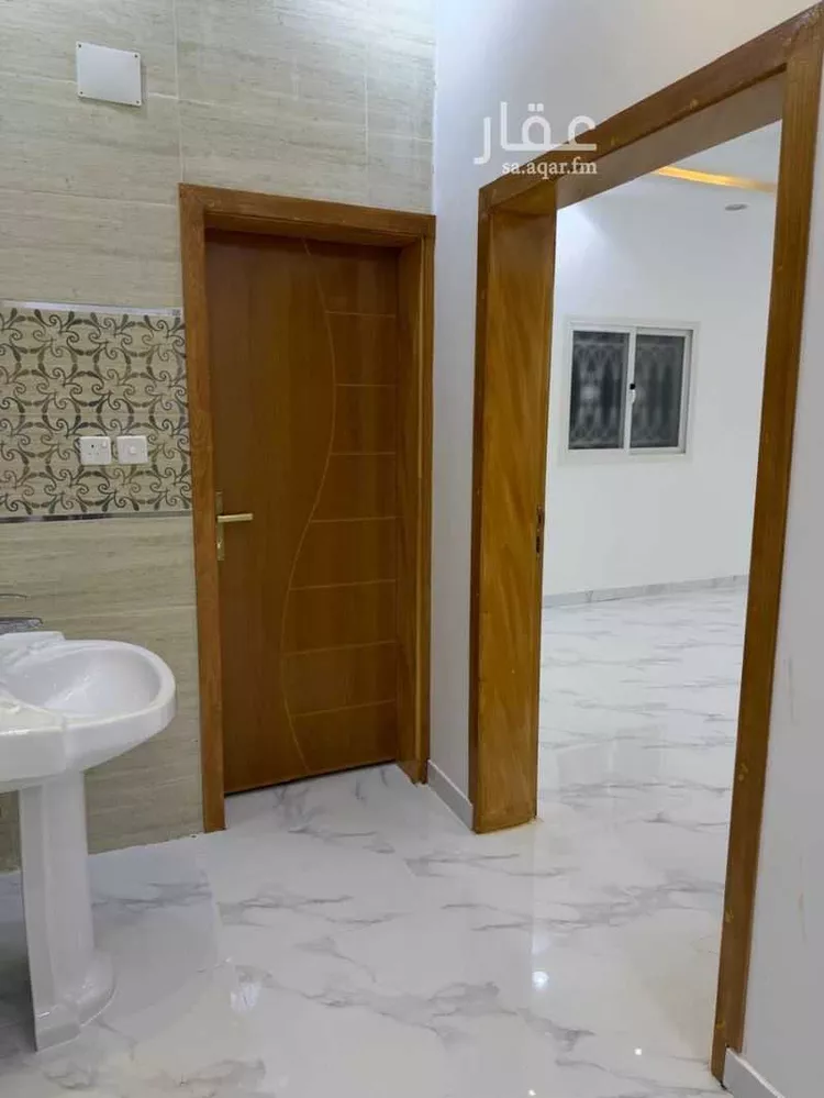 شقة للإيجار في شارع محمد العقيلي ، حي الملك عبدالله ، بيشة ، بيشة صورة 2