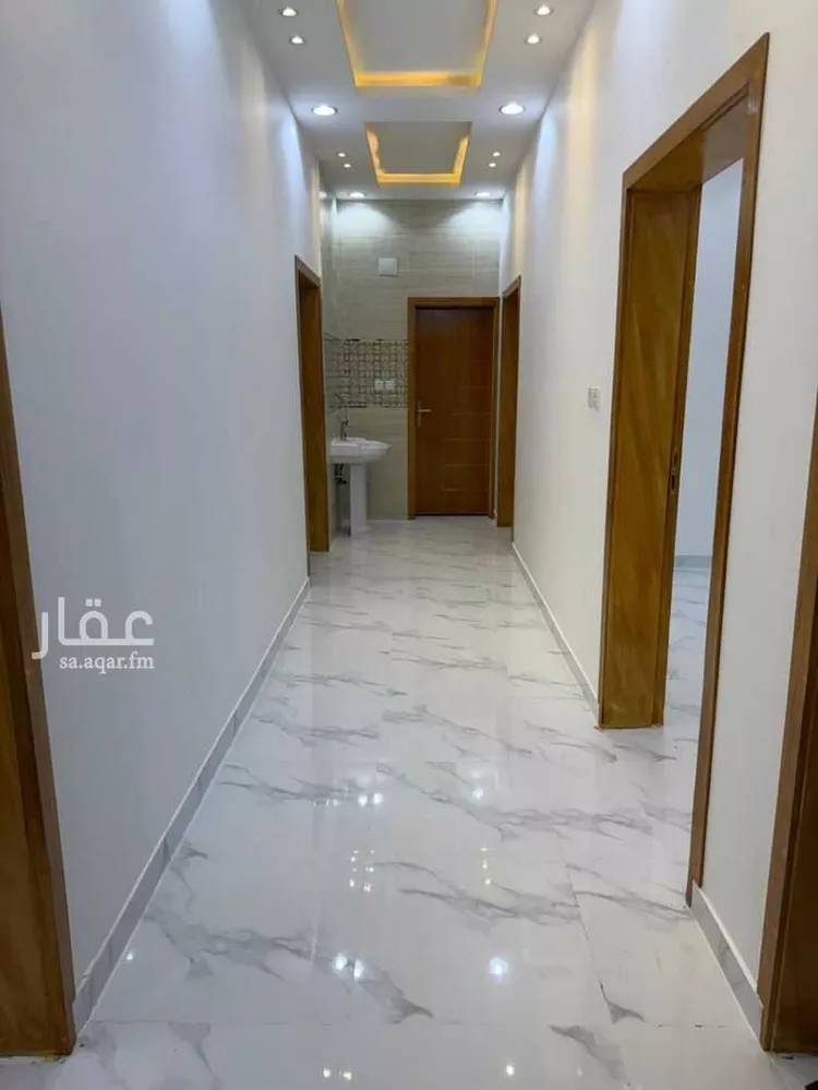 شقة للإيجار في شارع محمد العقيلي ، حي الملك عبدالله ، بيشة ، بيشة صورة 5