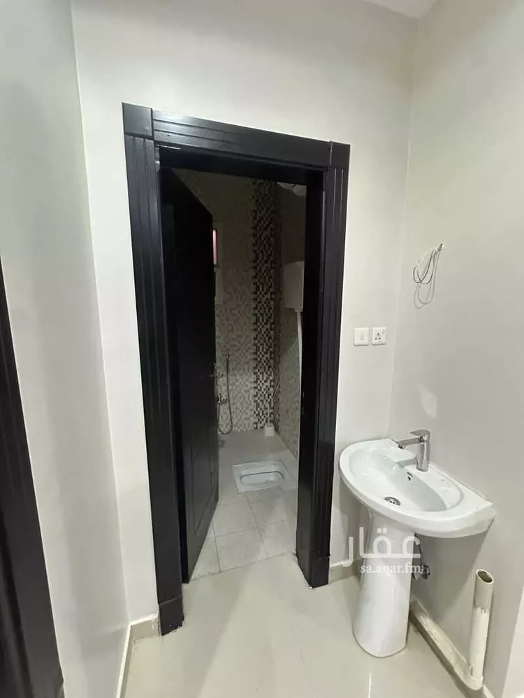 Building for Rent in Riyadh Dhahrat Laban صورة 4