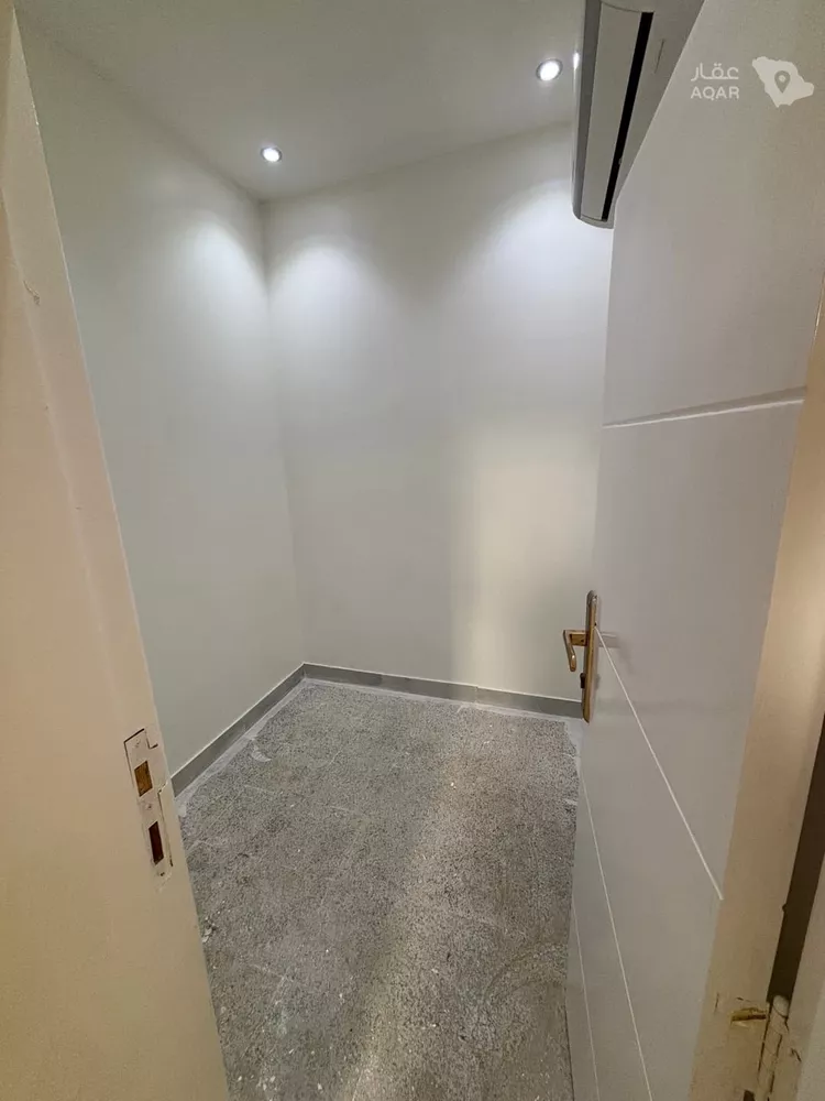 دور للإيجار في شارع 30067444, حي الريان, مدينة ضرما, منطقة الرياض 10