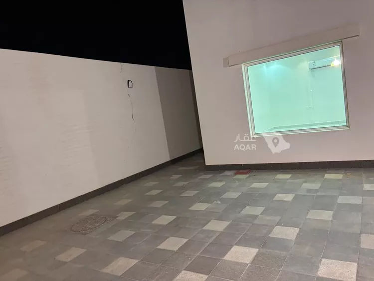 Floor for Rent in Al Muzahimiyah Al GhatGhat
