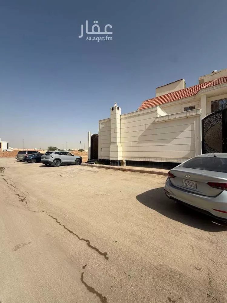Villa for Sale in Riyadh Al Qadisiyah صورة 5