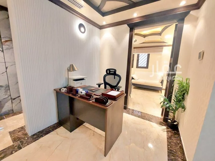 مكتب تجاري للإيجار في شارع التخصصي الفرعي, حي المحمدية, مدينة الرياض, منطقة الرياض صورة 4