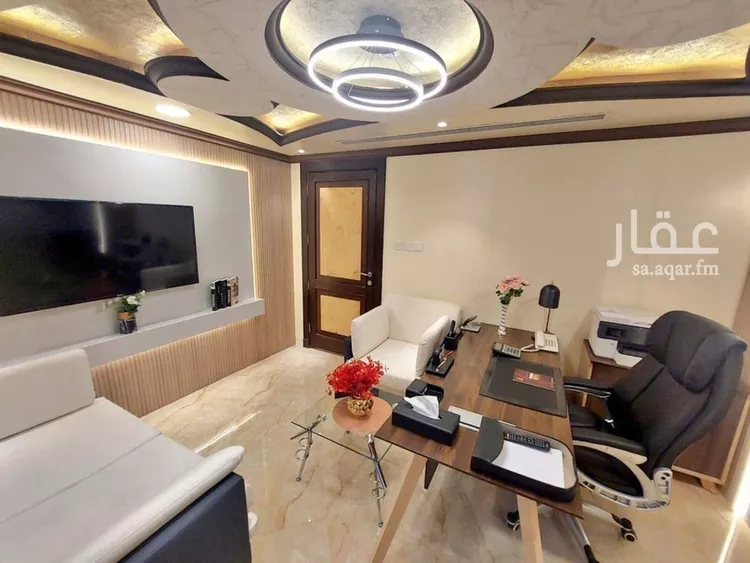 مكتب تجاري للإيجار في شارع التخصصي الفرعي, حي المحمدية, مدينة الرياض, منطقة الرياض 12