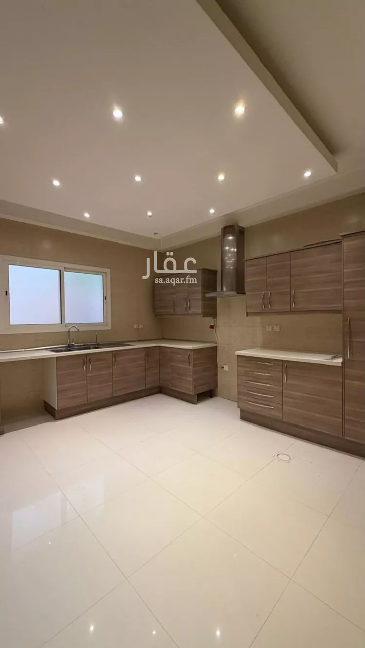 فيلا للبيع في شارع العريفة, حي الياسمين, مدينة الرياض, منطقة الرياض صورة 2