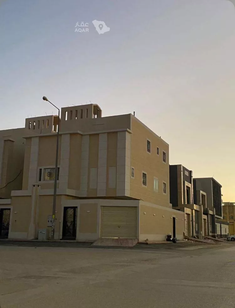 فيلا للبيع في شارع جعفر بن ثوابة, حي الرمال, مدينة الرياض, منطقة الرياض