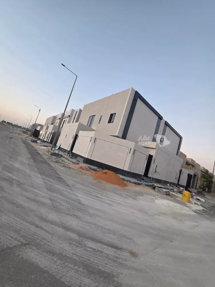 Villa for Sale in Riyadh Al Arid 11