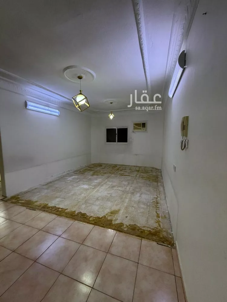 فيلا للبيع في شارع المنقلة, حي اليرموك, مدينة الرياض, منطقة الرياض صورة 3