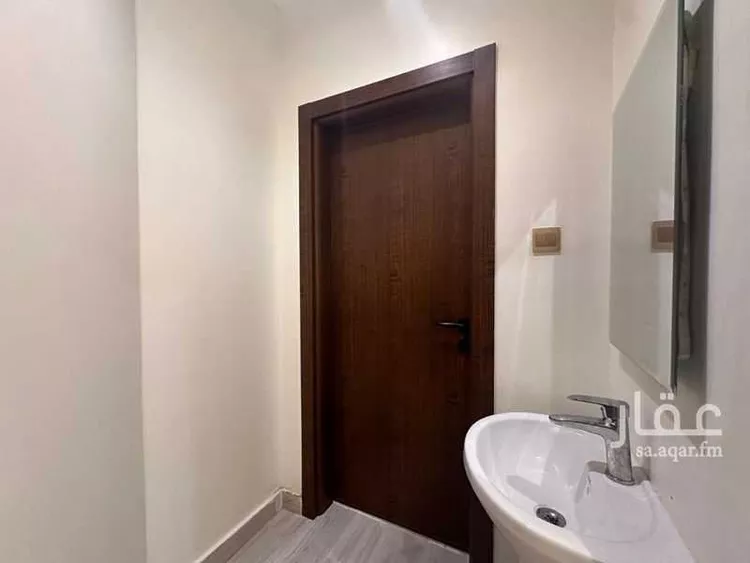 Floor for Sale in Riyadh Al Yarmouk صورة 3
