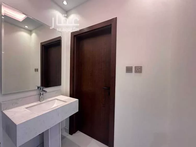 Floor for Sale in Riyadh Al Yarmouk