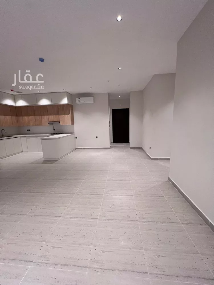 شقة للبيع في شارع محمد بن ناصر المبارك, حي عرقة, مدينة الرياض, منطقة الرياض صورة 3