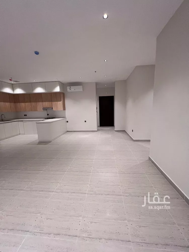 شقة للإيجار في شارع محمد بن ناصر المبارك, حي عرقة, مدينة الرياض, منطقة الرياض صورة 3