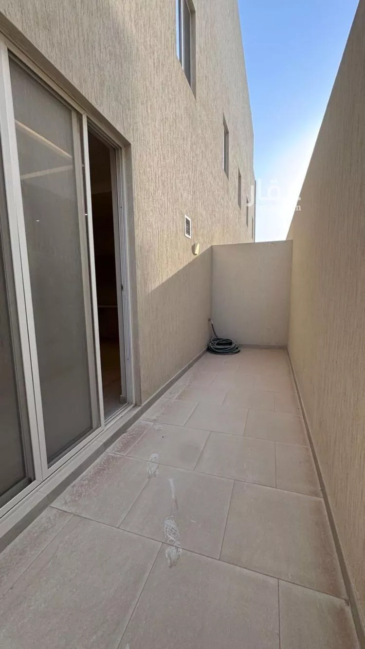 فيلا للإيجار في شارع الشرق, حي النرجس, مدينة الرياض, منطقة الرياض صورة 2