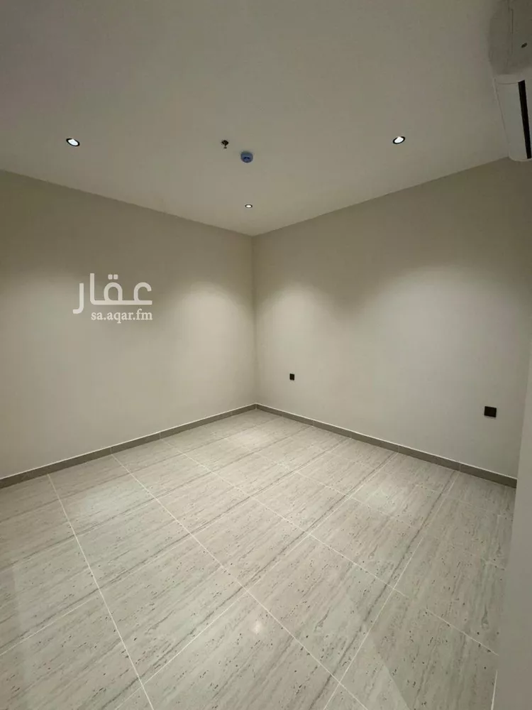 شقة للبيع في شارع محمد بن ناصر المبارك, حي عرقة, مدينة الرياض, منطقة الرياض صورة 4