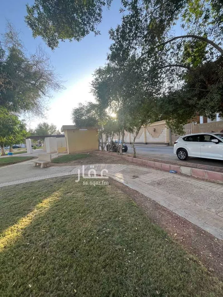 فيلا للبيع في شارع مالك بن الريب, حي الرحمانية, مدينة الرياض, منطقة الرياض صورة 2