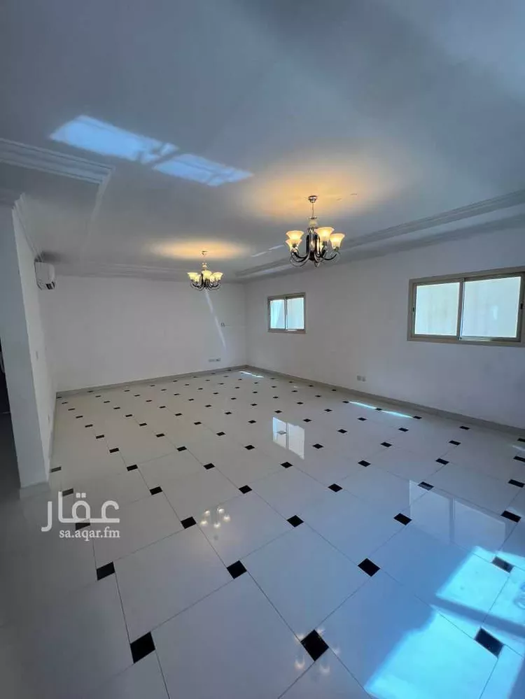 فيلا للإيجار في شارع الحناكية, حي الحمراء, مدينة الرياض, منطقة الرياض صورة 4