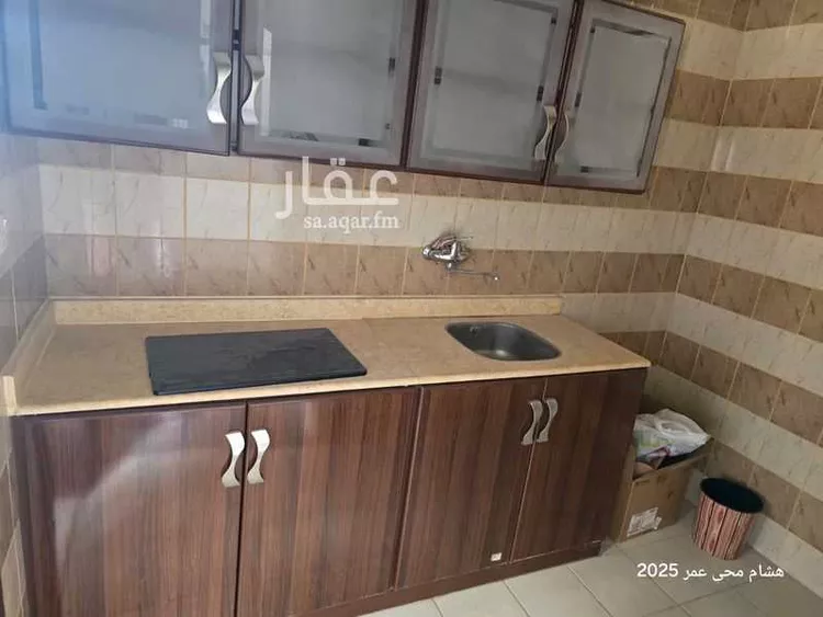 مكتب تجاري للإيجار في شارع ابي بكر الصديق الفرعي, حي المصيف, مدينة الرياض, منطقة الرياض صورة 3