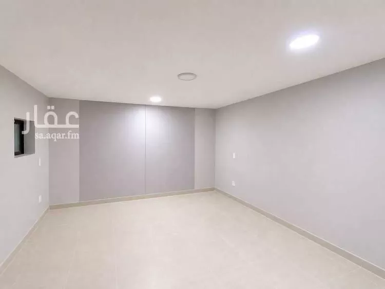 مكتب تجاري للإيجار في شارع خالد بن الوليد, حي الروضة, مدينة الرياض, منطقة الرياض