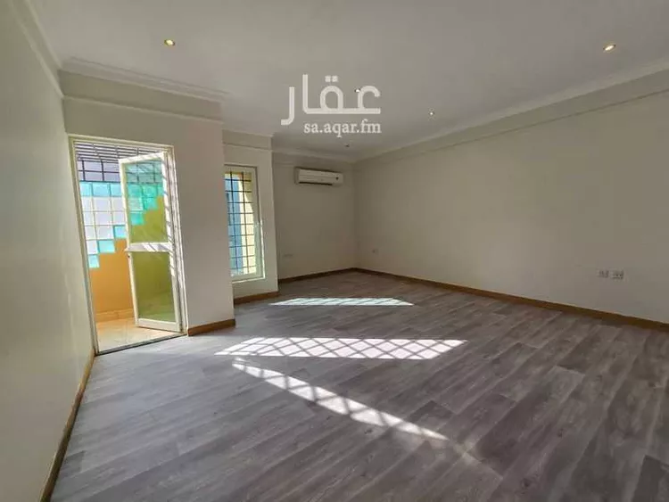 فيلا للإيجار في شارع ابن مزين, حي المرسلات, مدينة الرياض, منطقة الرياض 14