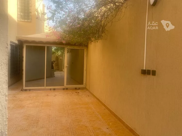 فيلا للإيجار في شارع ابن مزين, حي المرسلات, مدينة الرياض, منطقة الرياض 24