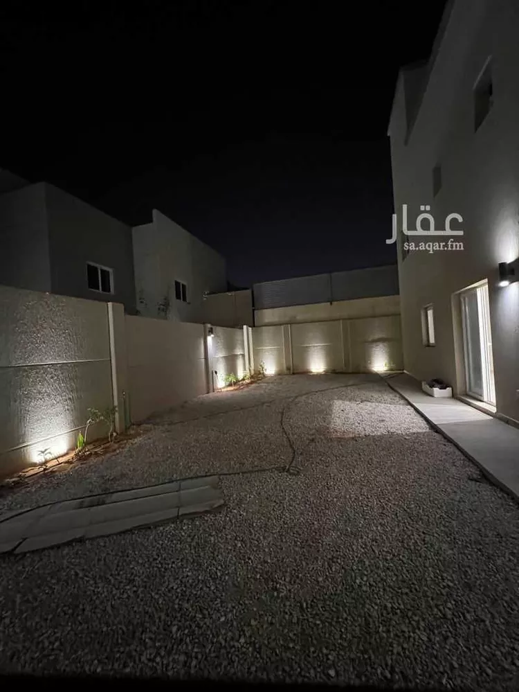 فيلا للإيجار في شارع عبدالرحمن العمادي ، حي مطار الملك خالد الدولي ، الرياض ، منطقة الرياض صورة 4