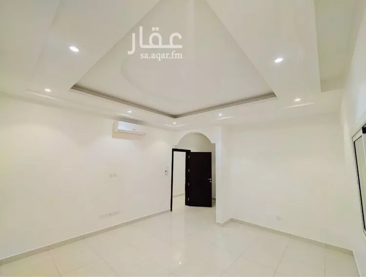 فيلا للإيجار في شارع عبدالله بن حصن, حي الريان, مدينة الرياض, منطقة الرياض صورة 3