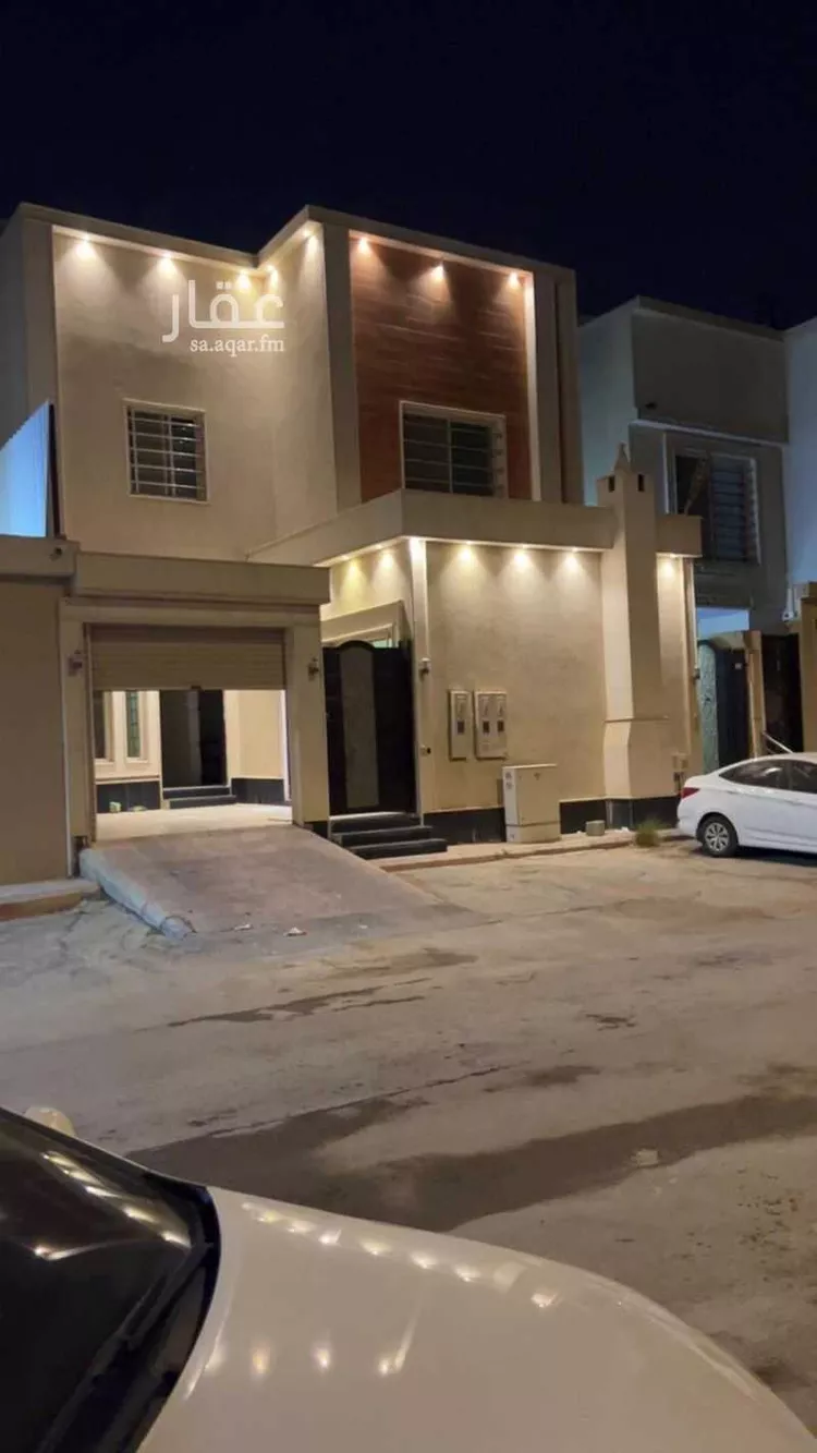 فيلا للبيع في شارع جبل المشايخ, حي القادسية, مدينة الرياض, منطقة الرياض