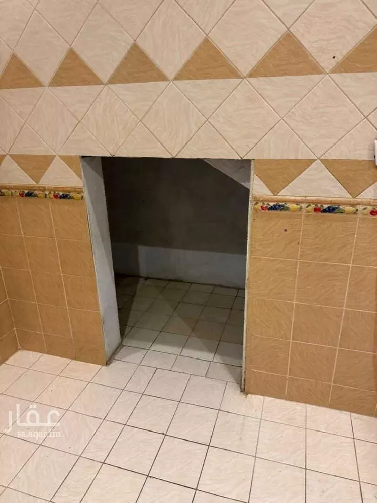 فيلا للإيجار في شارع شهيد الدين ثم الوطن أحمد صالح الذبياني, حي الشهداء, مدينة الرياض, منطقة الرياض صورة 4