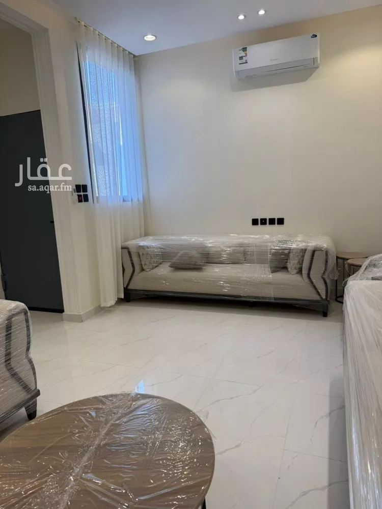 فيلا للإيجار في شارع أصفان, حي العريجاء الأوسط, مدينة الرياض, منطقة الرياض صورة 5