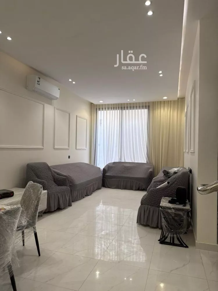 فيلا للإيجار في شارع أصفان, حي العريجاء الأوسط, مدينة الرياض, منطقة الرياض صورة 3