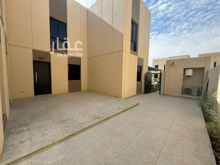 فيلا للإيجار في شارع رقم 1142, حي سدرة, مدينة الرياض, منطقة الرياض 10